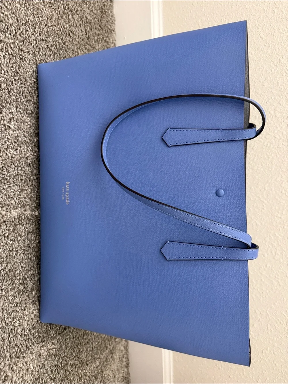 kate spade Molly large tote. Periwinkle Leather Tote with Spade Emblem